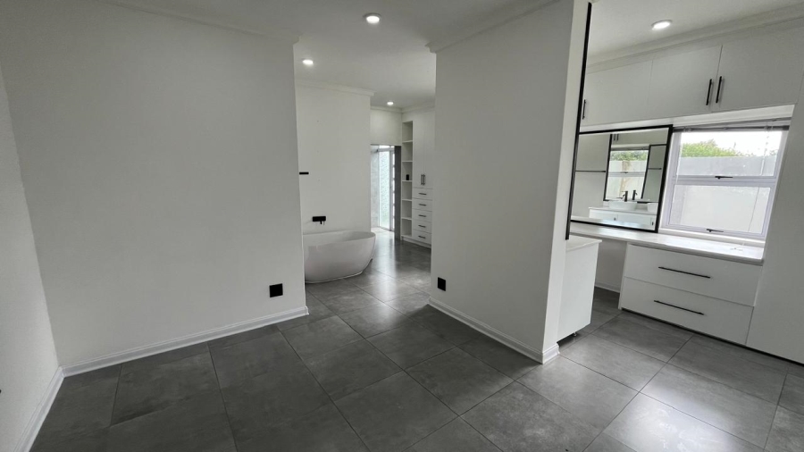3 Bedroom Property for Sale in Aston Bay Eastern Cape